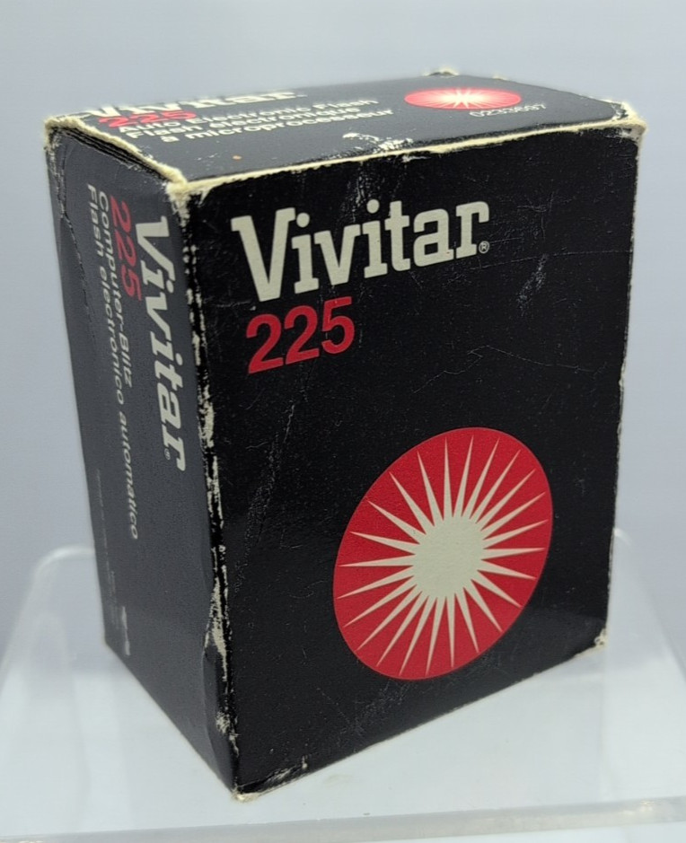 Vivitar 225 Flash with Flash Cord & Manual