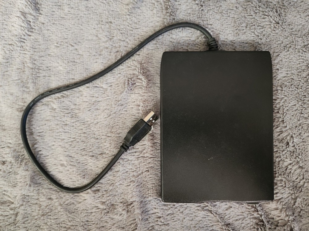 Vintage Floppy Disk DOS Games & USB Portable Diskette Drive