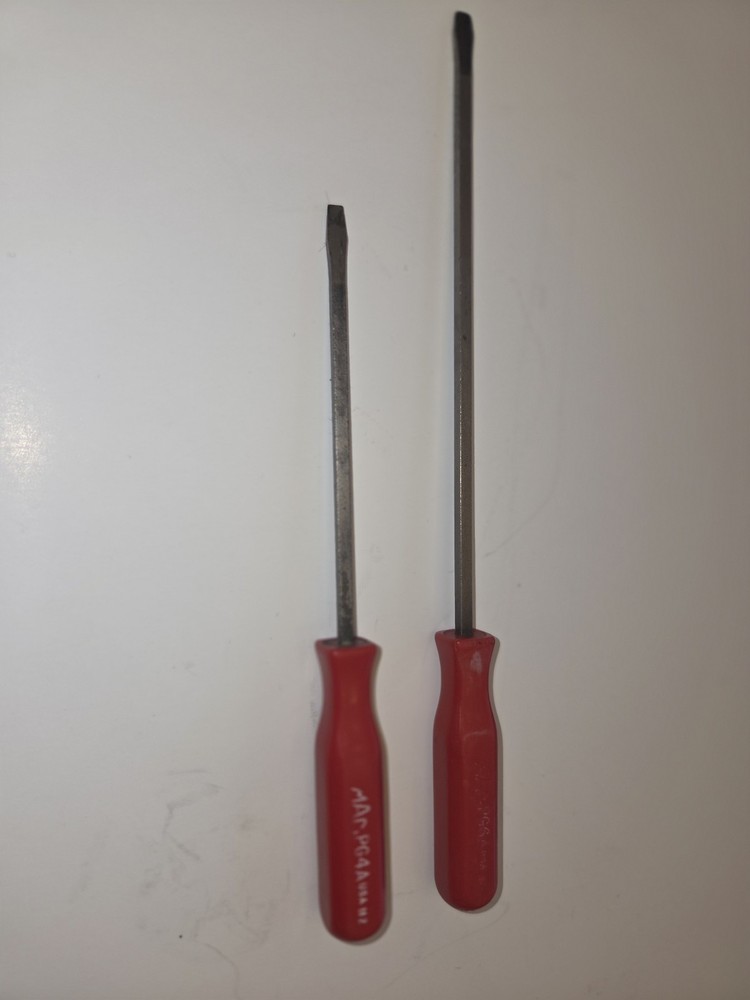 Mac Tools PG4A PG6A MINI Pocket Red Hard  Handle Screwdriver Set 4" And 6" Blade