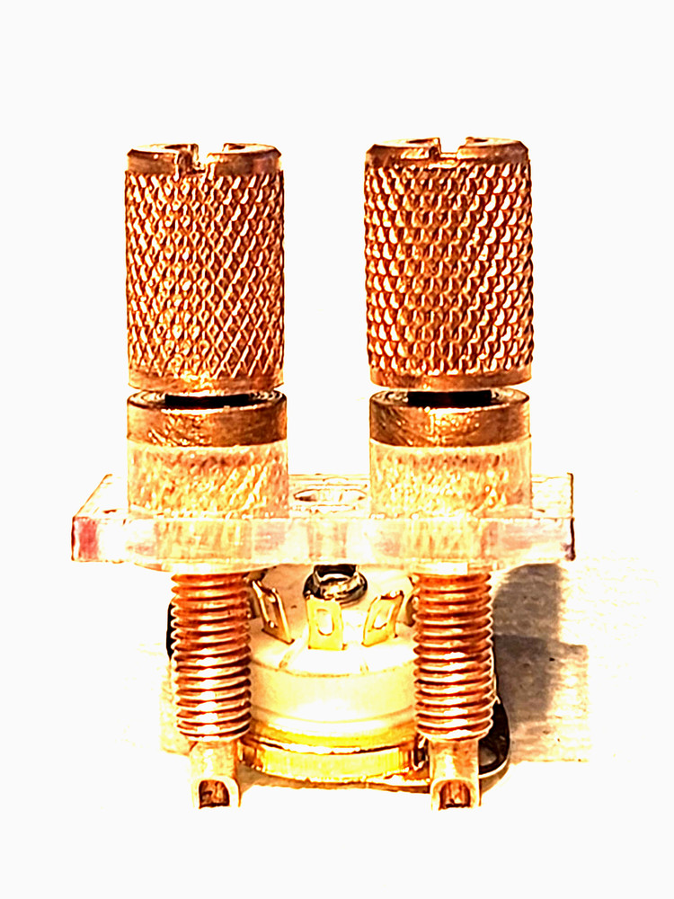 BRAND NEW Speaker Wire Binding Posts - Eminent Technology / Edison Price /
