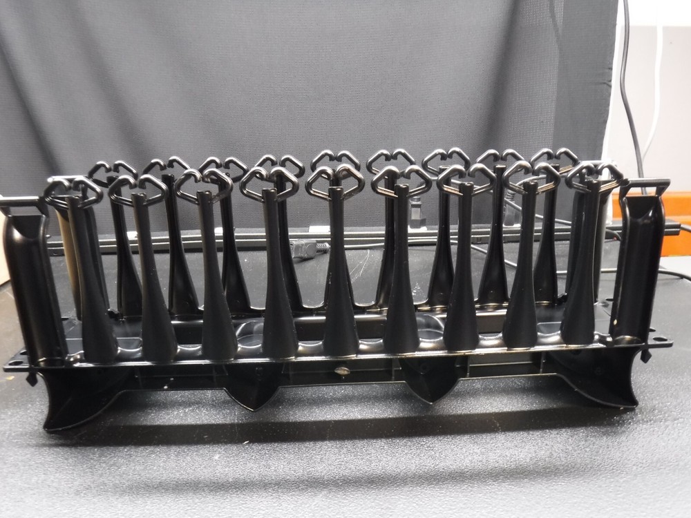 Hoffman DCHS2 Horizontal Cable Manager