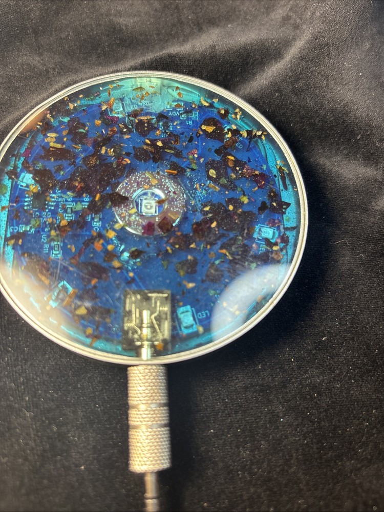Glowing Ic Pad By AshNu Technologies Inc Canada (Read)