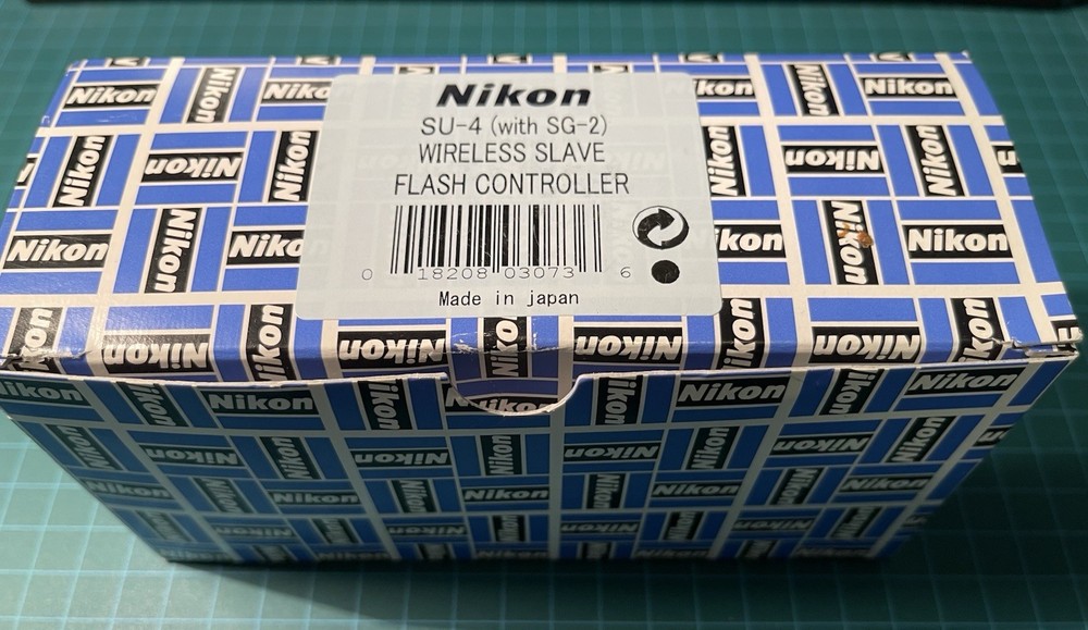Nikon SU-4 (with SG-2) Wireless Slave Flash Controller - New