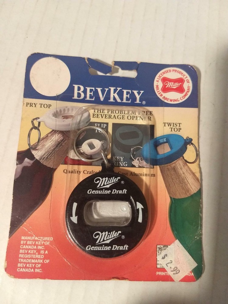 Vintage Bottle Openers BEV KEY Miller Genuine Draft   Black   New