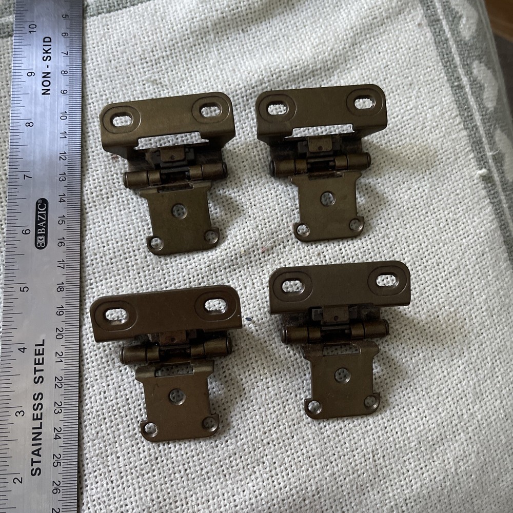 4 Old Hinges