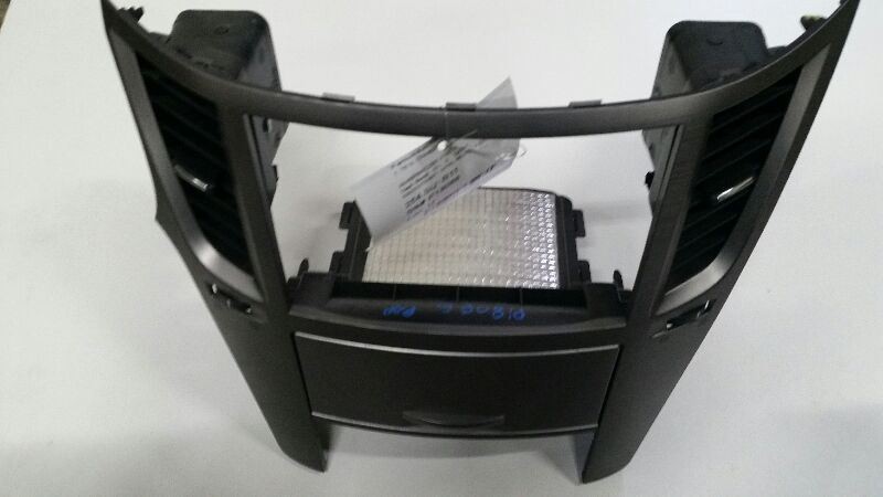 LEGACY    2011 Dash Bezel 395548