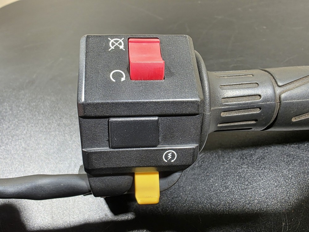 2005 Buell Lightning XB12 XB12S Right Handlebar Switch Starter Switch #NV6-10