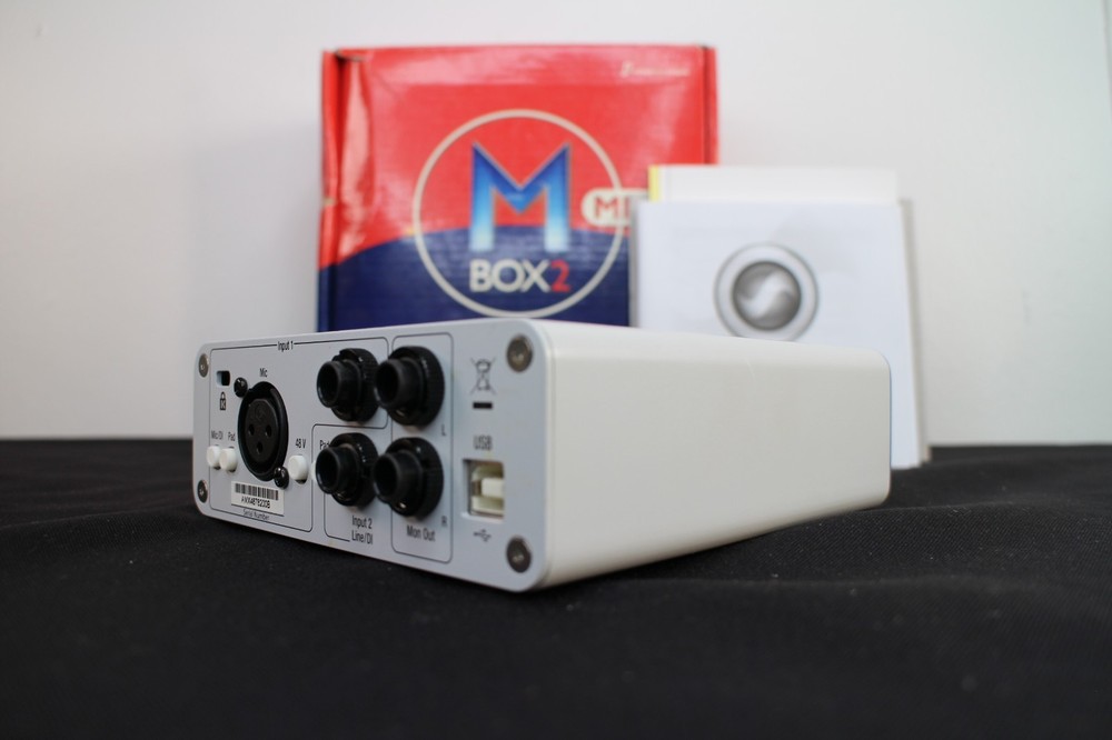 Digidesign Mbox 2 Mini USB Audio Interface & Manual