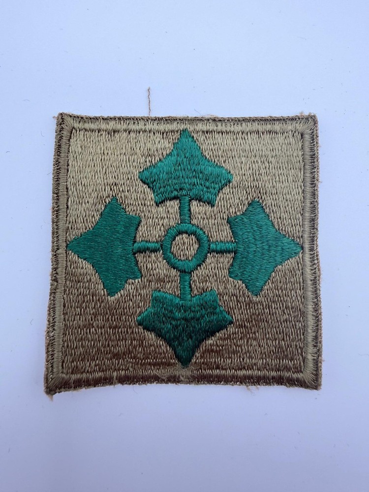 Vintage World War 2 WWII US Army 4th Infantry Divison Insignia Patch
