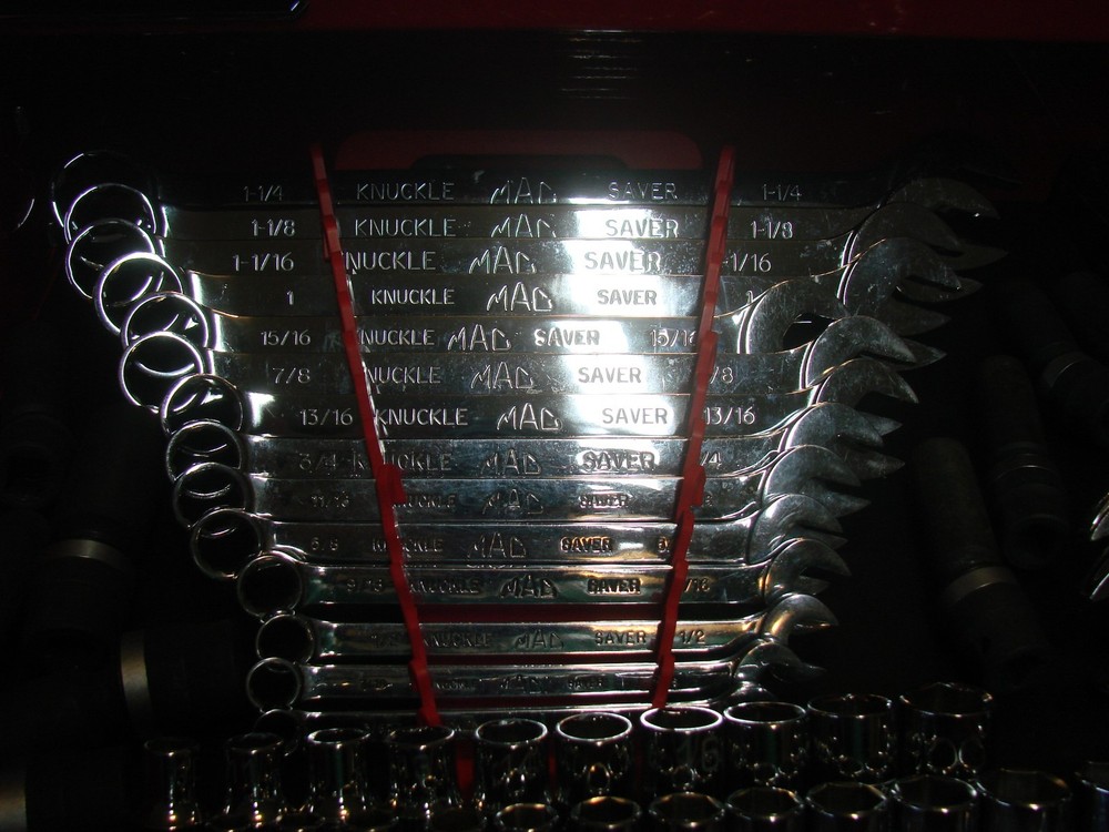 master techs tools and roller