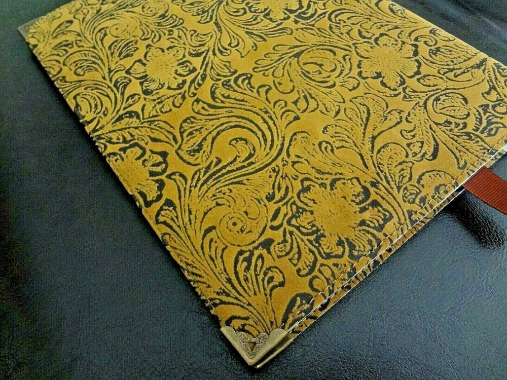 Faux Leather Jacobean Print Refillable 9.75" x 7.5"