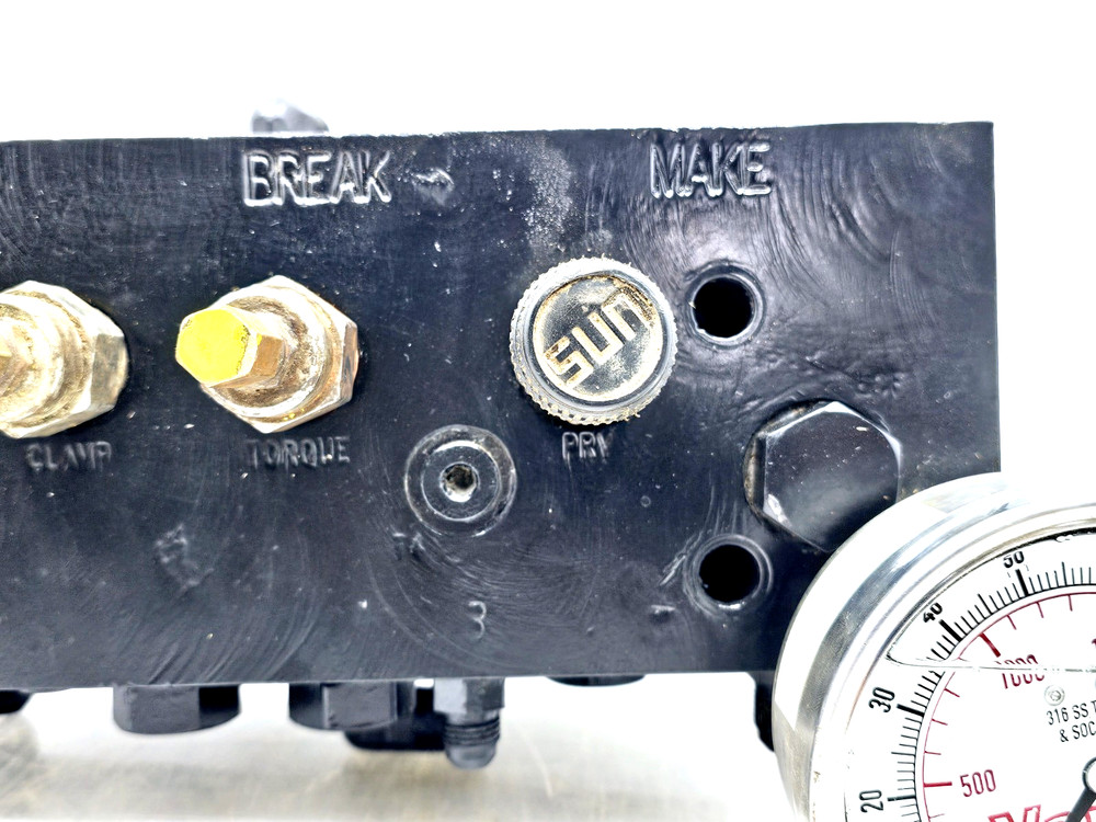VARCO PIPE HANDLER PH-85, MANIFOLD 119736-2
