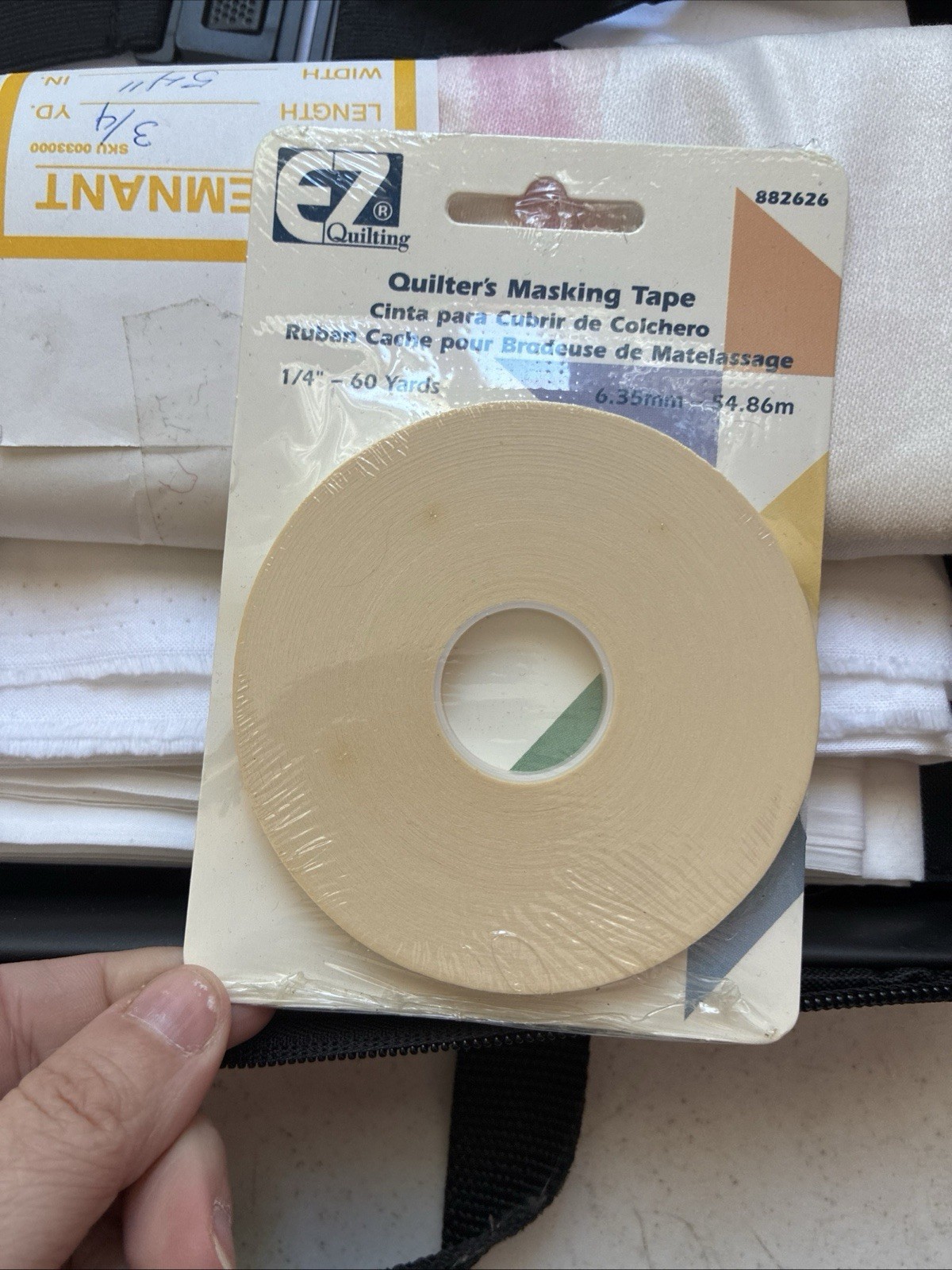 Portable Quilting Organizer Case Kit w Fabric Thread Clips Pattern