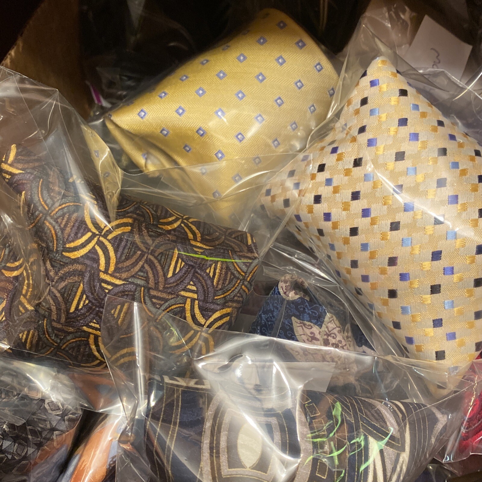 10 Ties RANDOM - Neck Tie Men's - LOT OF 10 Mystery Striped Plaid Solid Classic