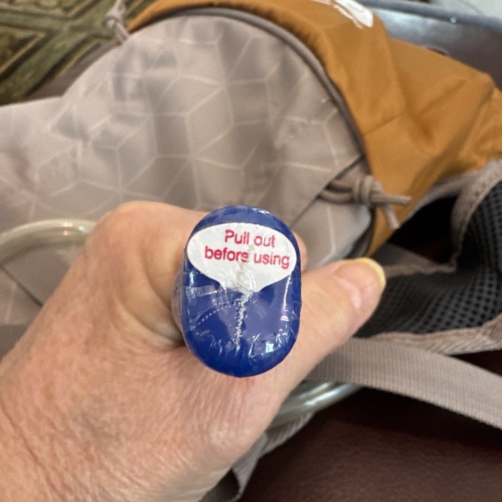 Ozark Trail Hydration Backpack with Hydration Bladder, 2L, Orange/Grey W/Pockets