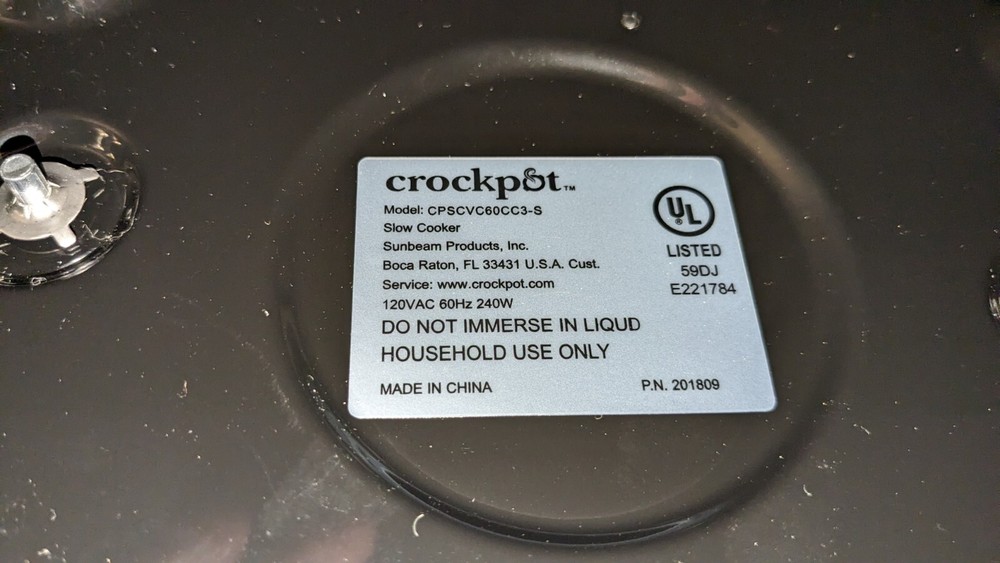 Crockpot 6 Quart ,3 Quart & 2.5 quart Split CPSCVC60CC3-S 3 Sizes In One Crock