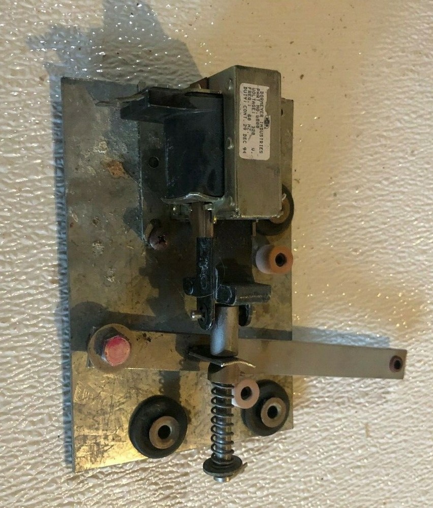 REMCOR CORNELIUS GATE SOLENOID ASSY NOS 31093