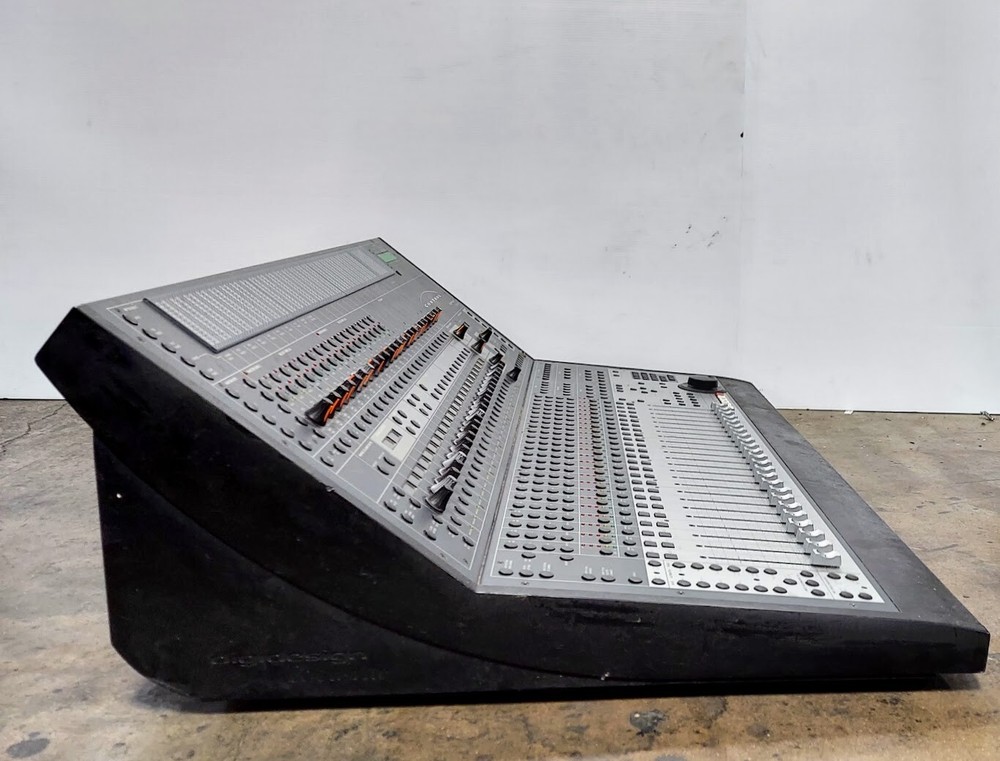 Digidesign Focusrite MC124 Control24 Protools Professional Mixer Console