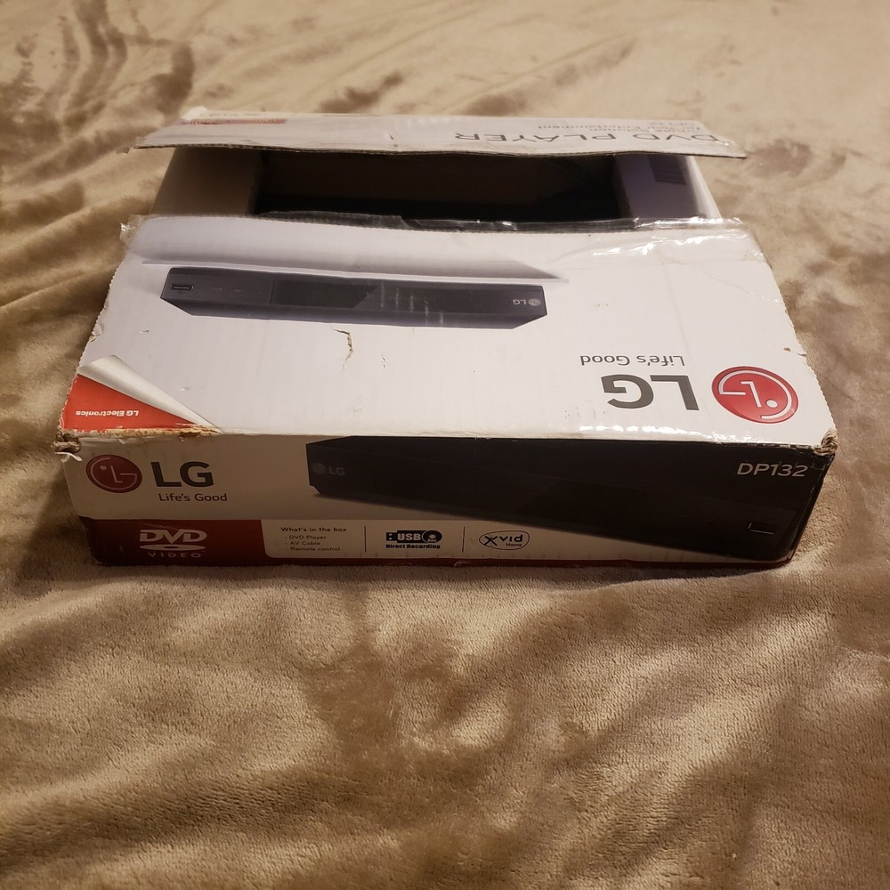 LG DVD/CD Player DP132 With USB Includes AV Cable Instructions Box (No Remote)