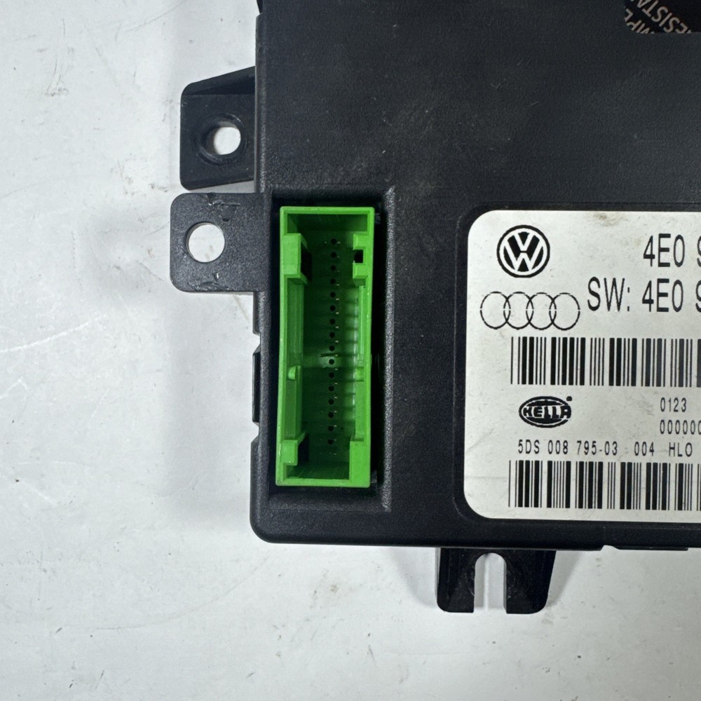 04-10 Audi A8 S8 Right Passenger Side Memory Seat Control Module OEM