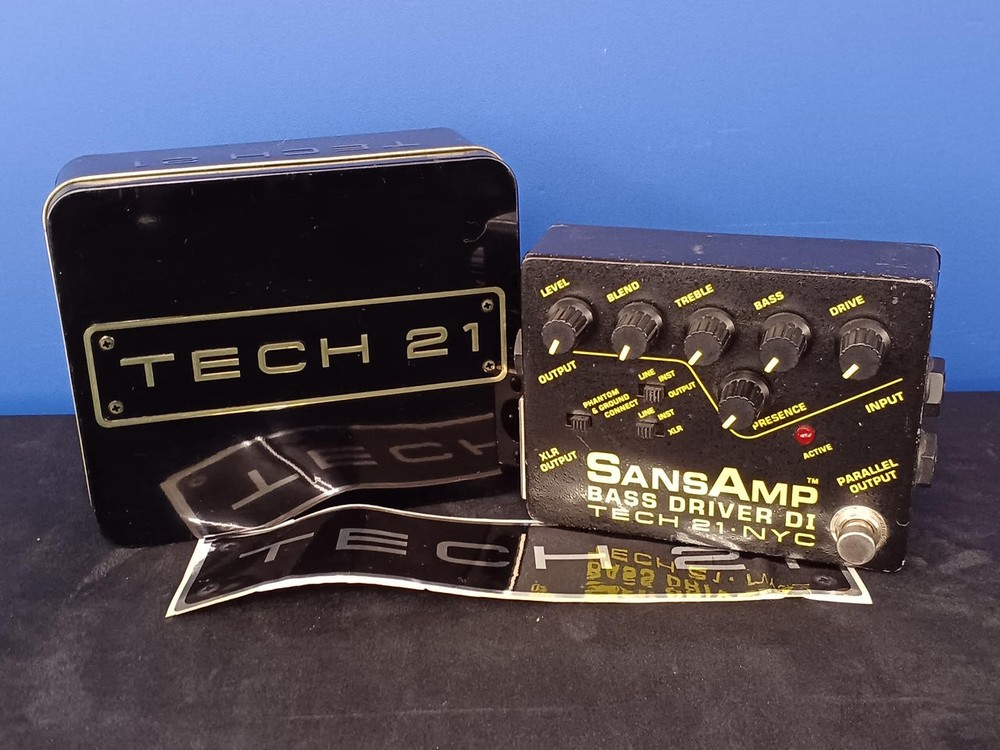 TECH21 SANS bass pre