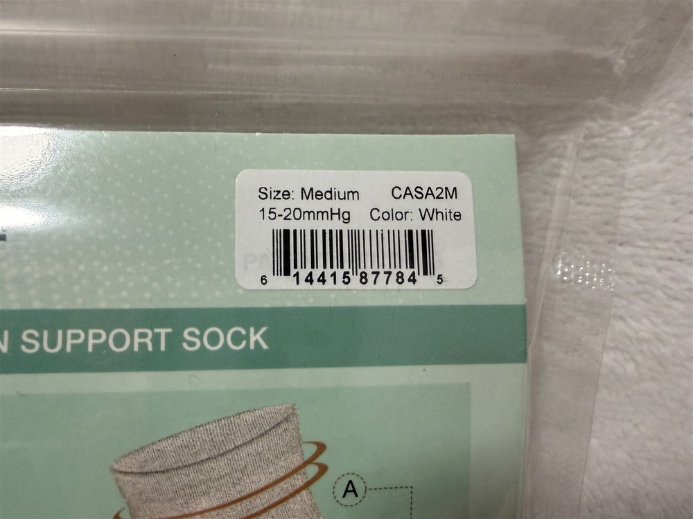 ORTHOFEET SIZE MEDIUM COMPRESSION SUPPORT SOCK WHITE 15-20mmHg