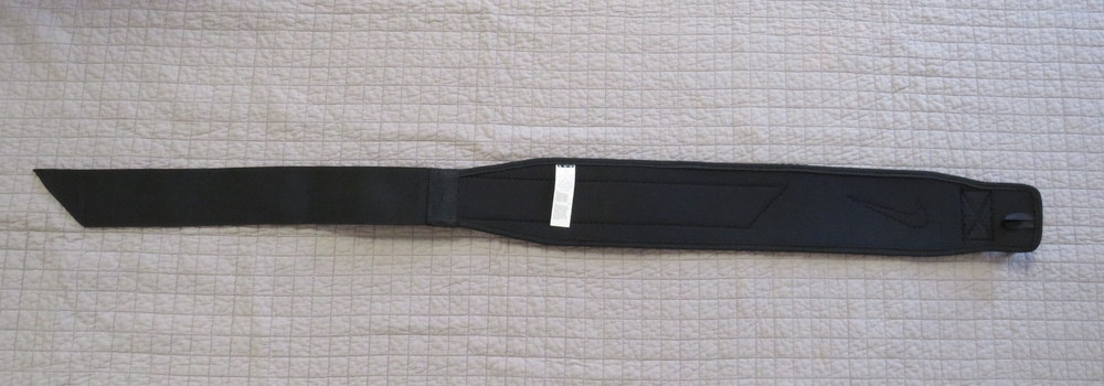 Nike Strength Training Belt 3.0 Nylon Hook & Loop Closure Black White Size M