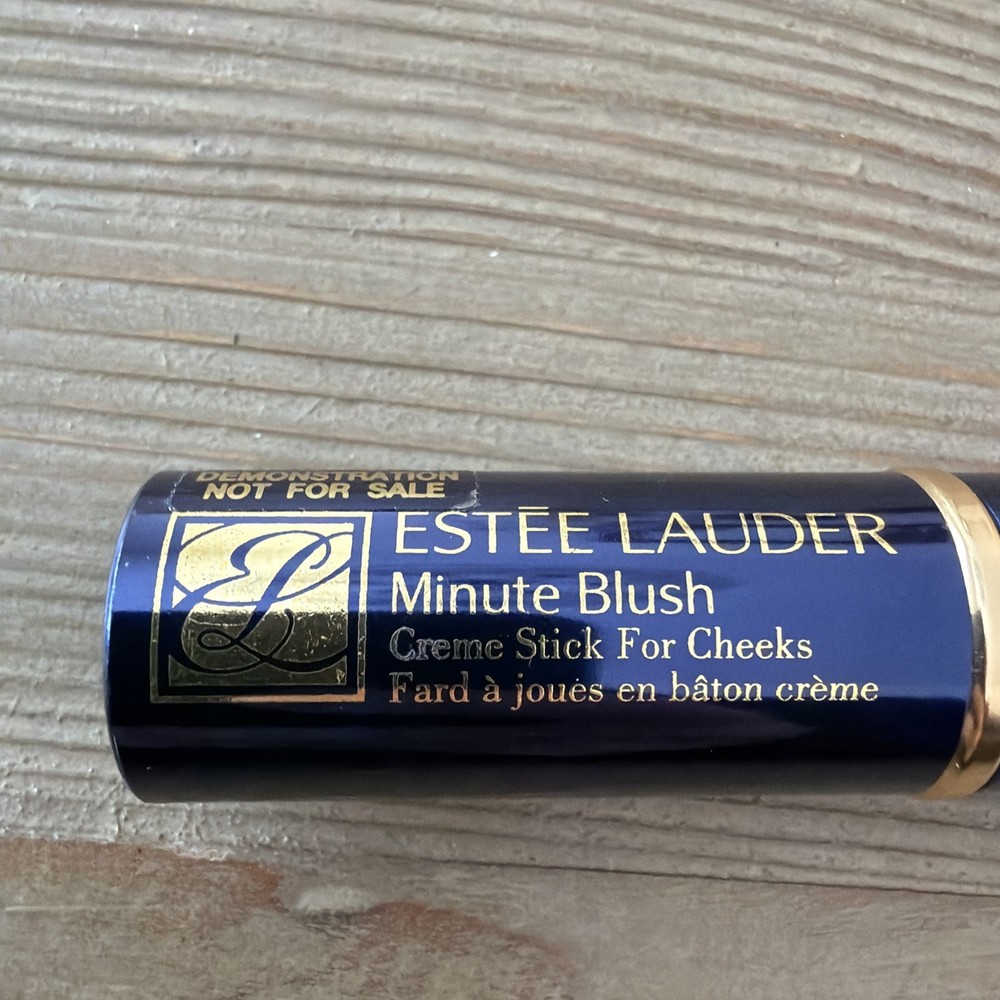 Estée Lauder Minute Blush 02 minute Rose .3oz
