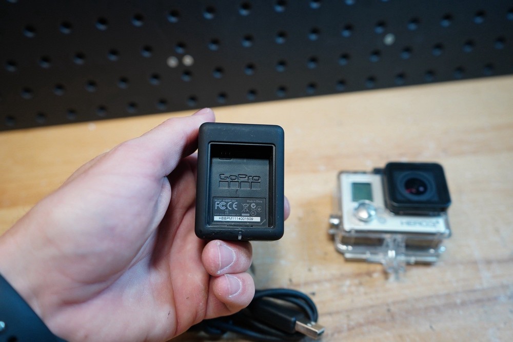 (F) GoPro HERO3+ Black Edition Camera Charger Bundle