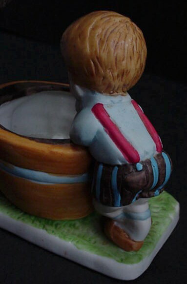 Hershey's Figurine candle