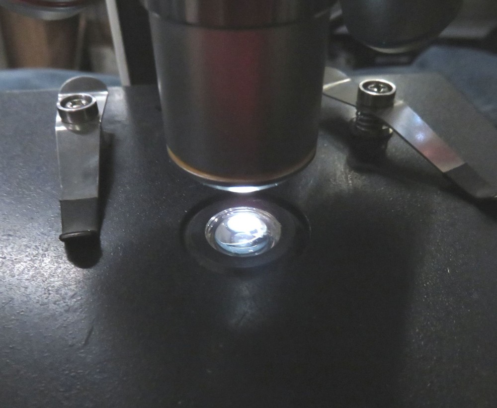 VWR Education 10/40/100 Monocular Microscope (??? model) * Working