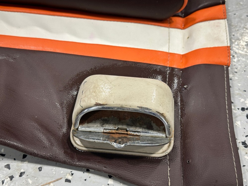 CESSNA 172 C CABIN INTERIOR PANELS - LOWER