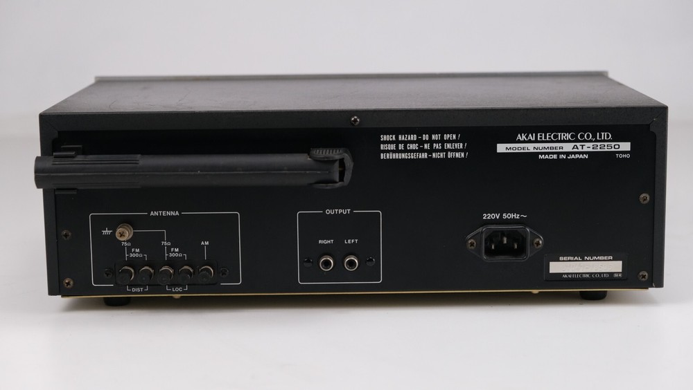 Akai AT-2250 - Tuner