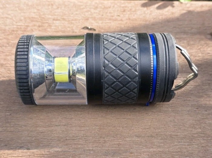 Long Run Time Camping Lantern Flashlight Waterproof Bright Lightweight 340 Lumen