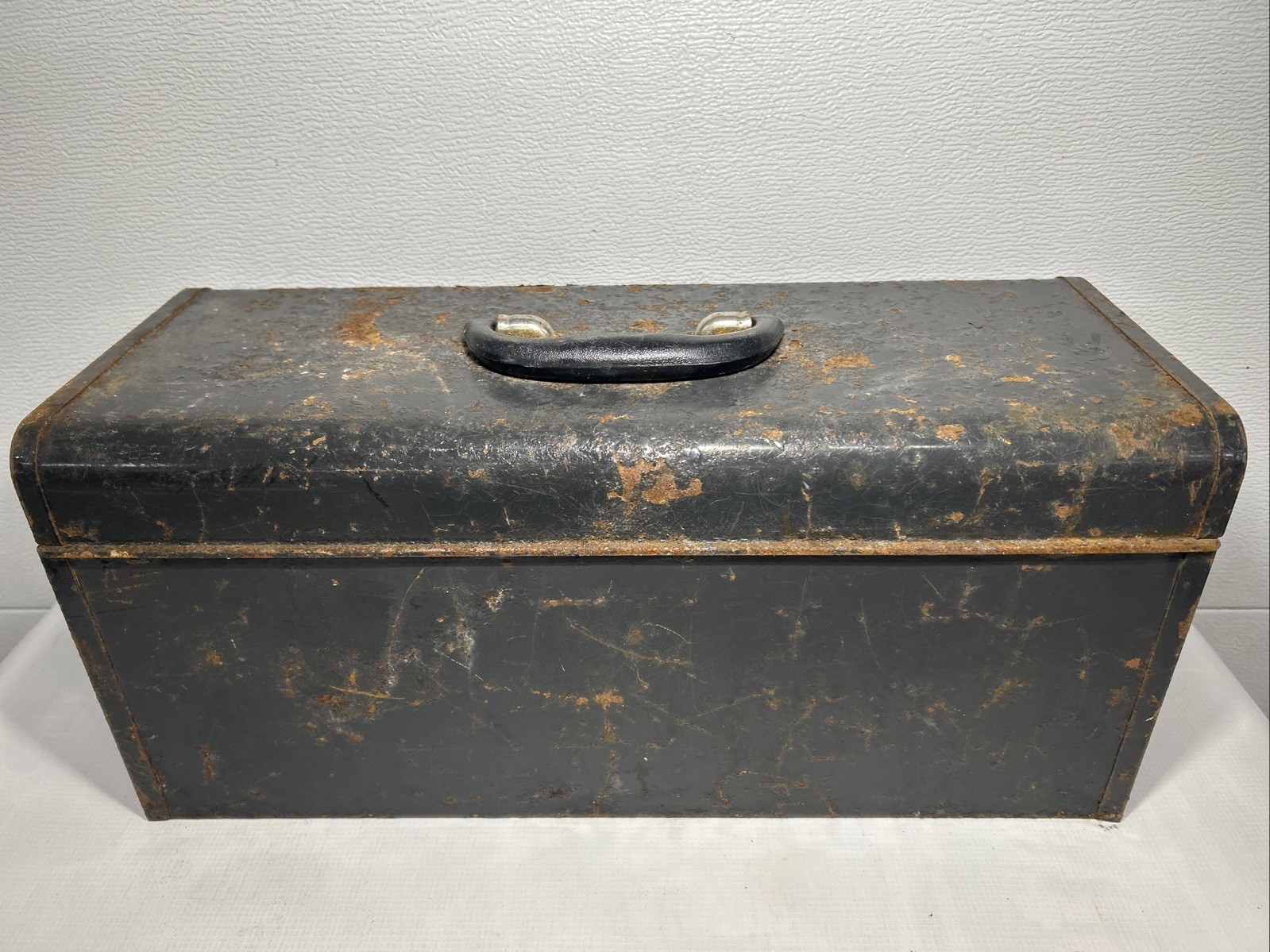 Vintage Sears Craftsman Gray Metal Tool Box Nice Patina 20”L x 8”W x 9"H w/Tray