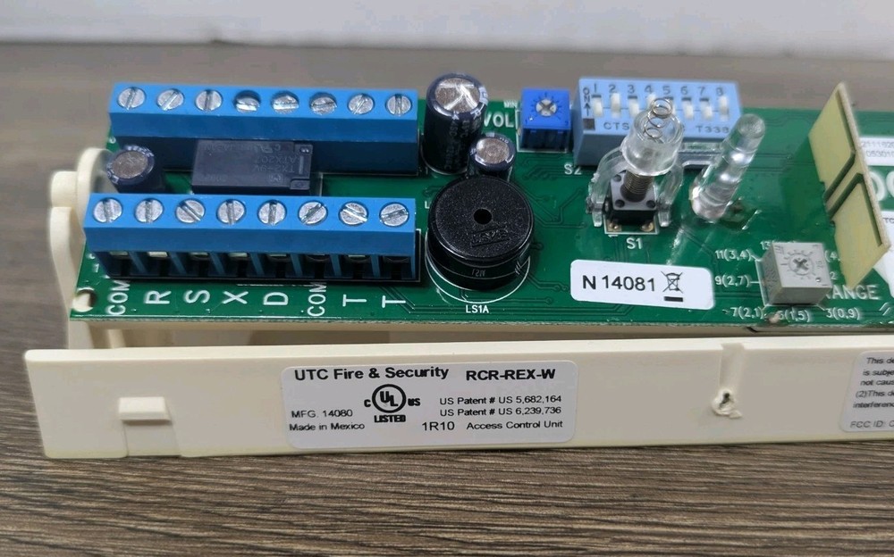 InterLogix RCR-REX Request To Exit Door Access Control w/Built-in Sounder Tested