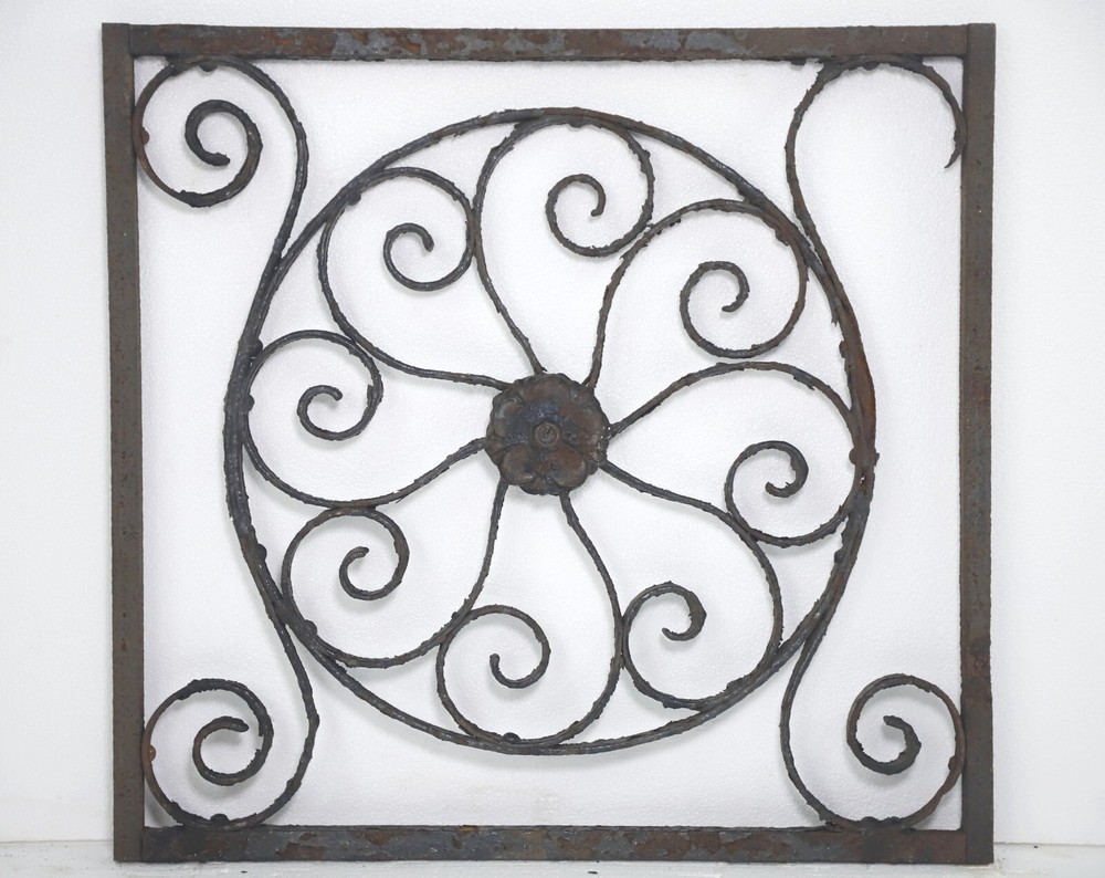 Reclaimed 24 in. Wrought Iron Pinwheel Panel