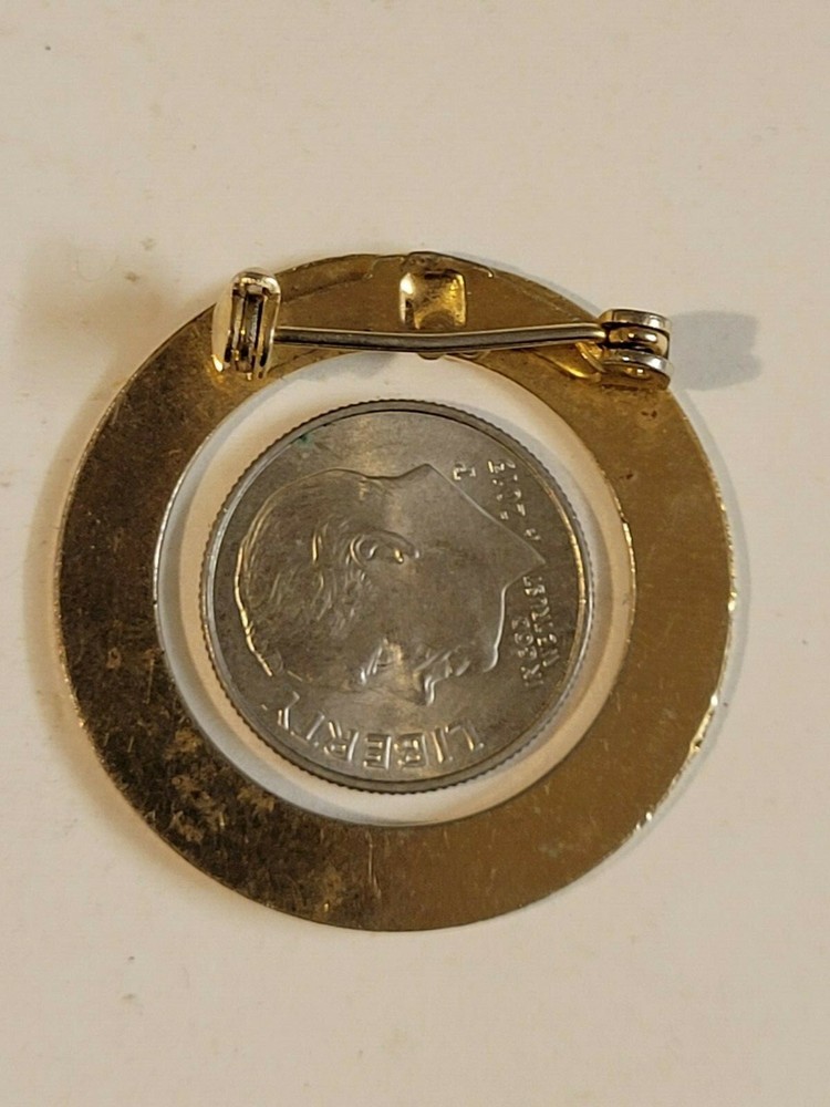 Vintage Circle Pin