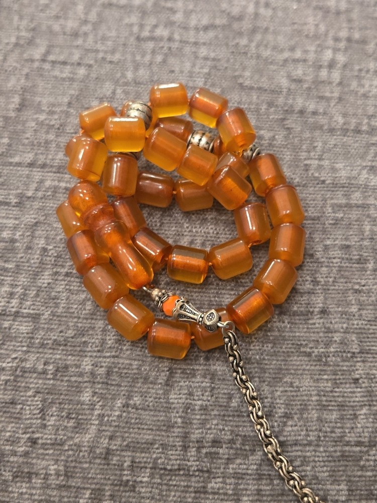 vintage bakelite beads