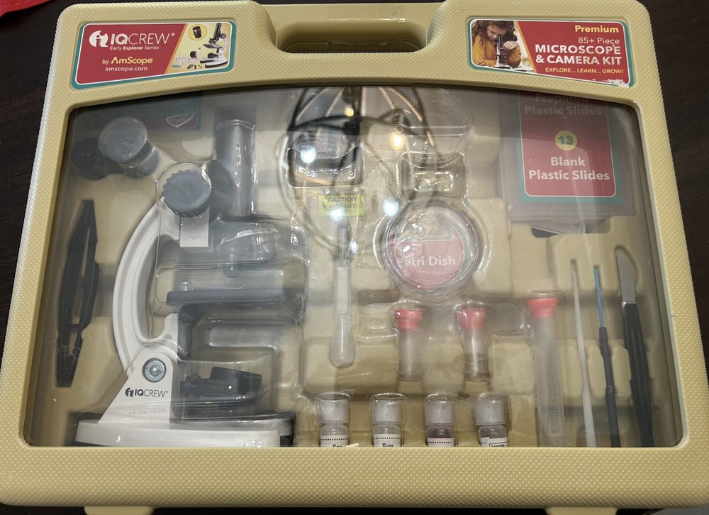 Amscope Microscope Camera Premium Kit IQ Crew Early Learner Series  85+ pieces