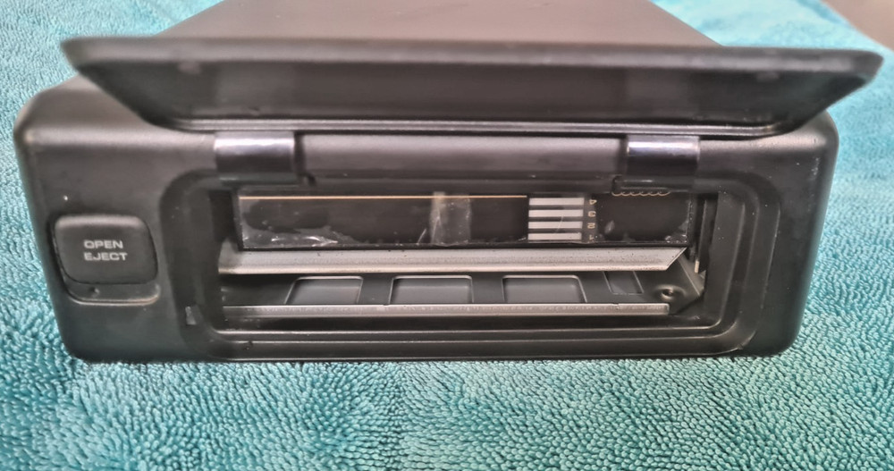 PIONEER CD CHANGER CDX M9100 CAR 6 DISC MULTI PLAYER (UNTESTED)