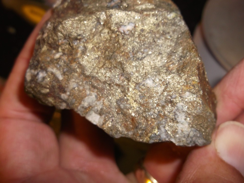 Gold, silver, copper, 406 grams samples ,ore high grade .