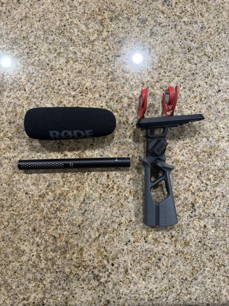 Rode NTG5 Microphone With Pistol Grip And Windscreen