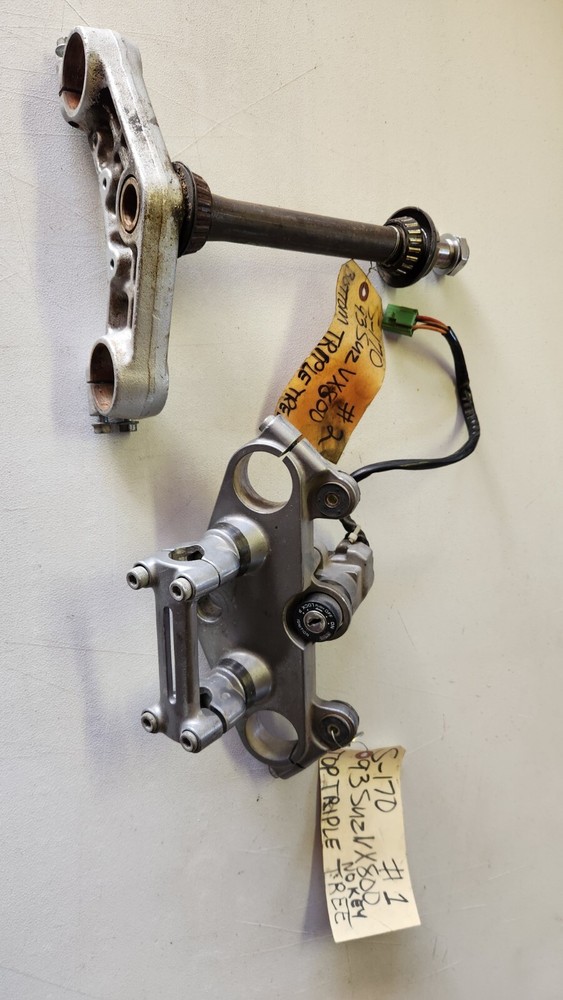93 Suzuki VX 800 VX800 Triple Tree Upper Lower Stem Clamp