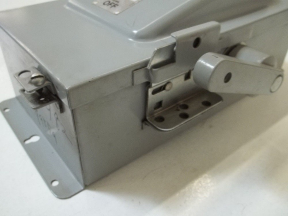 I-T-E NF351H ENCLOSED SWITCH NSNP