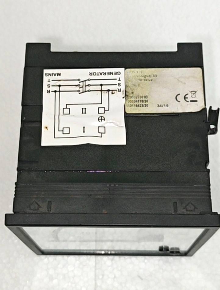 DEIF 2EQ96/2 Analog Double Voltmeter 0-600V Generator/Mains Synchronization