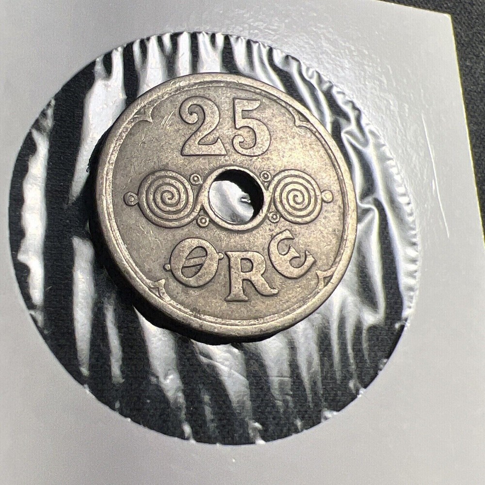1946 Denmark 25 Ore Nice Condition Z4567