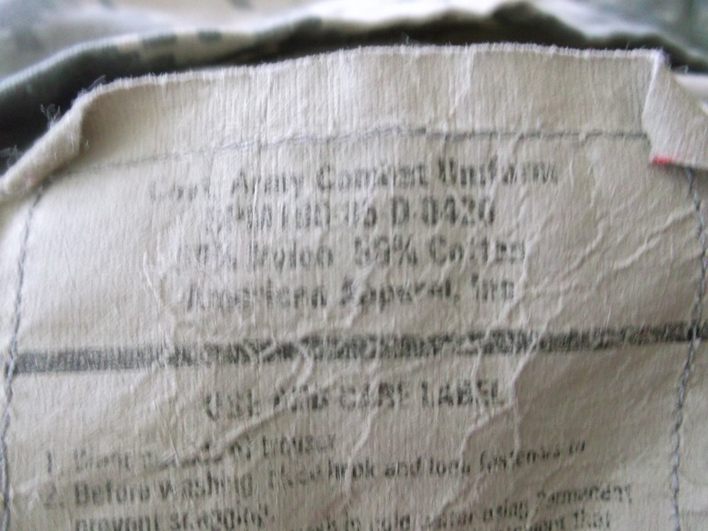 US MILITARY ARMY ACU TOP COAT SIZE SMALL-X SHORT