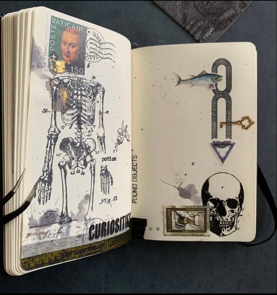 Moleskine Skull Design Note