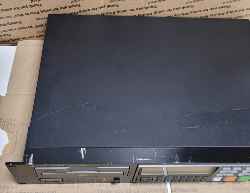 Marantz Professional CD Player PMD340/U1B W/RACK EARS (TESTED)